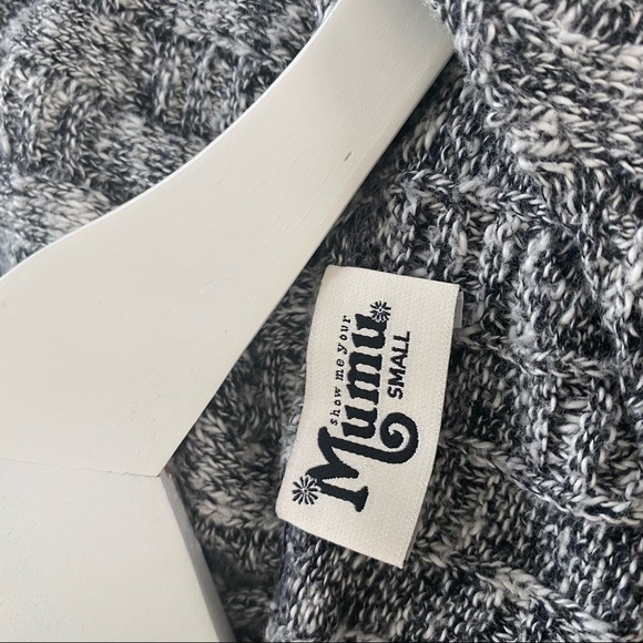 Show Me Your Mumu Crop Gray Knit Sweater Size S - Picture 7 of 7